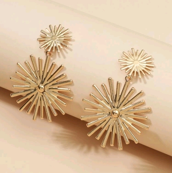 Gold statement earrings metal sunburst drop cocktail party 💖2/$30 - Picture 3 of 6